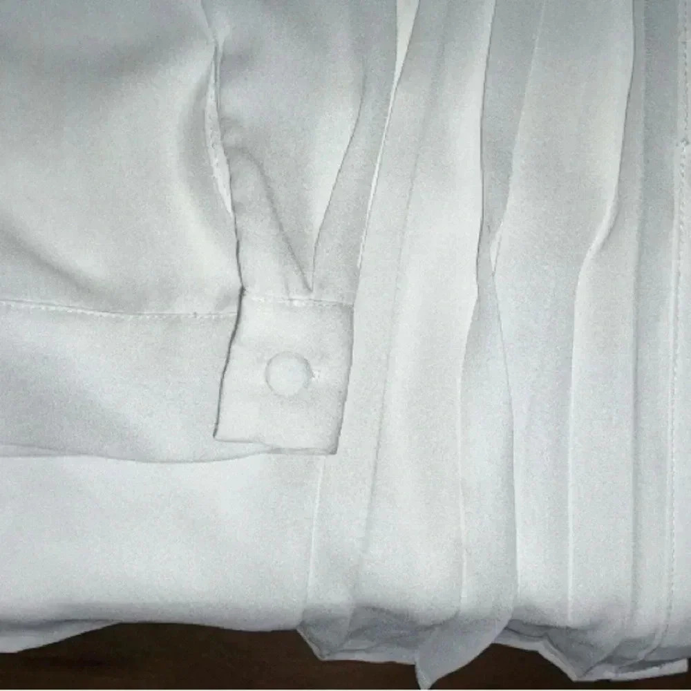 INC White Long Sleeve Pleated Button Up Size 16 Blouse Button Sleeve Dress Shirt - Picture 7 of 7